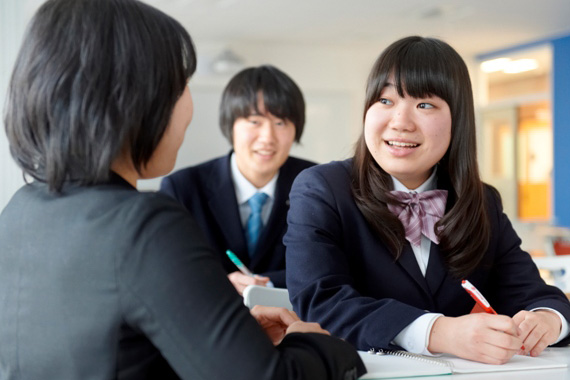 画像:クラーク記念国際高等学校